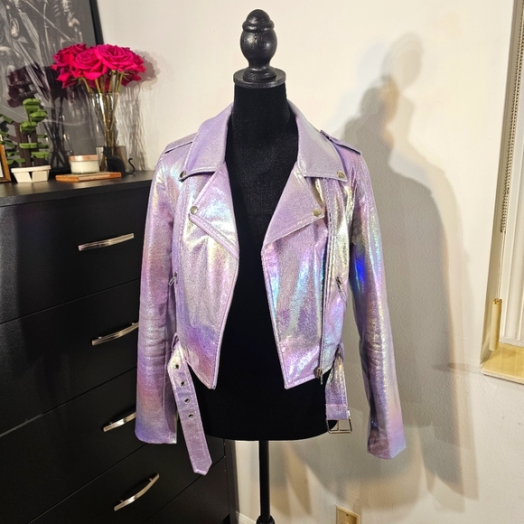S Forever21, holographic, dichroic, iridescent, rainbow, lavender jacket. - Picture 3 of 12